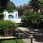Apartment Spacious With Terrace And Pool In Bibione