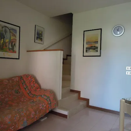 Spacious With Terrace And Pool In Bibione